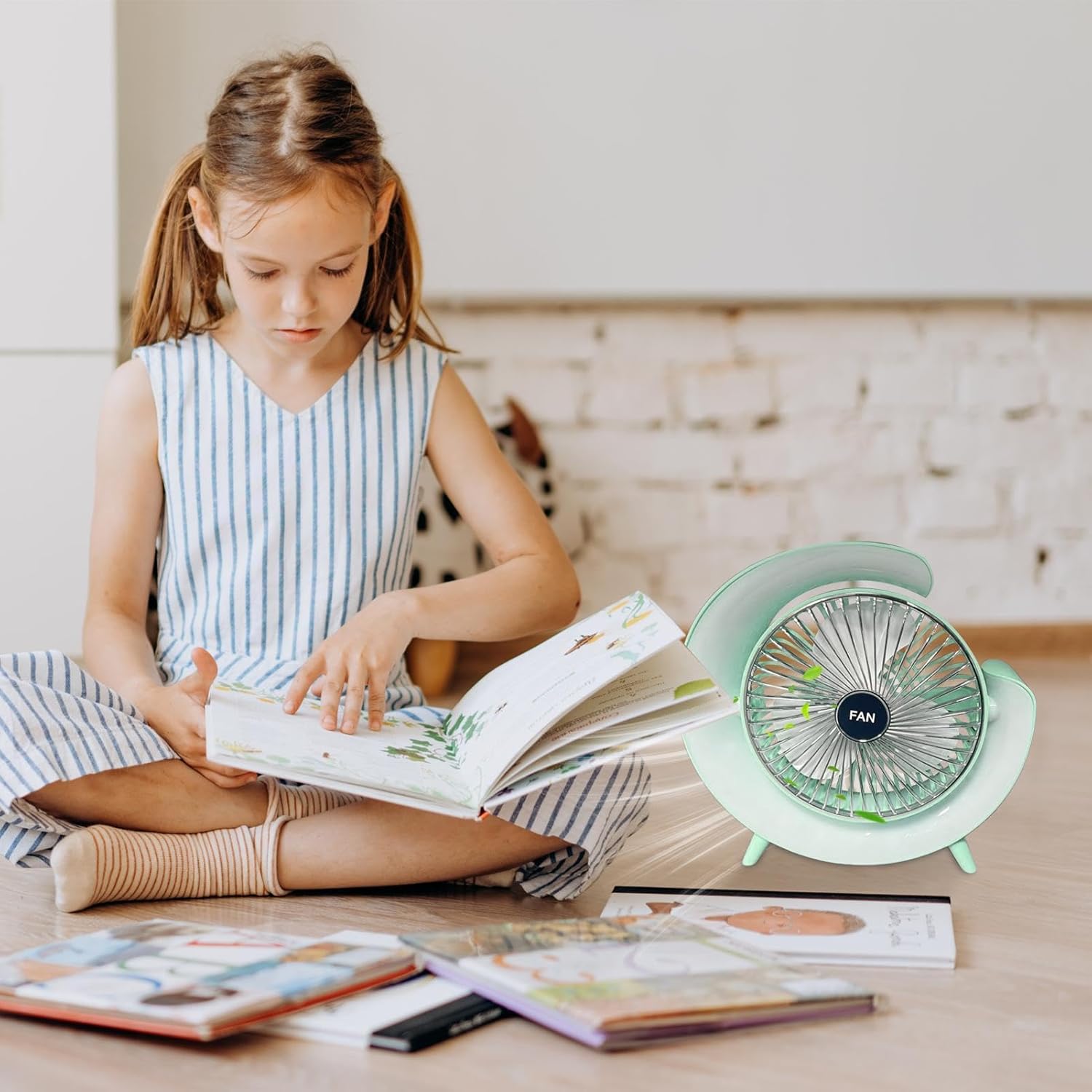 Petit ventilateur de bureau | Ventilateur de table compact 1800 mAh rechargeable par USB - Ventilateur personnel puissant avec éclairage RGB, idéal pour les chaudes journées d'été